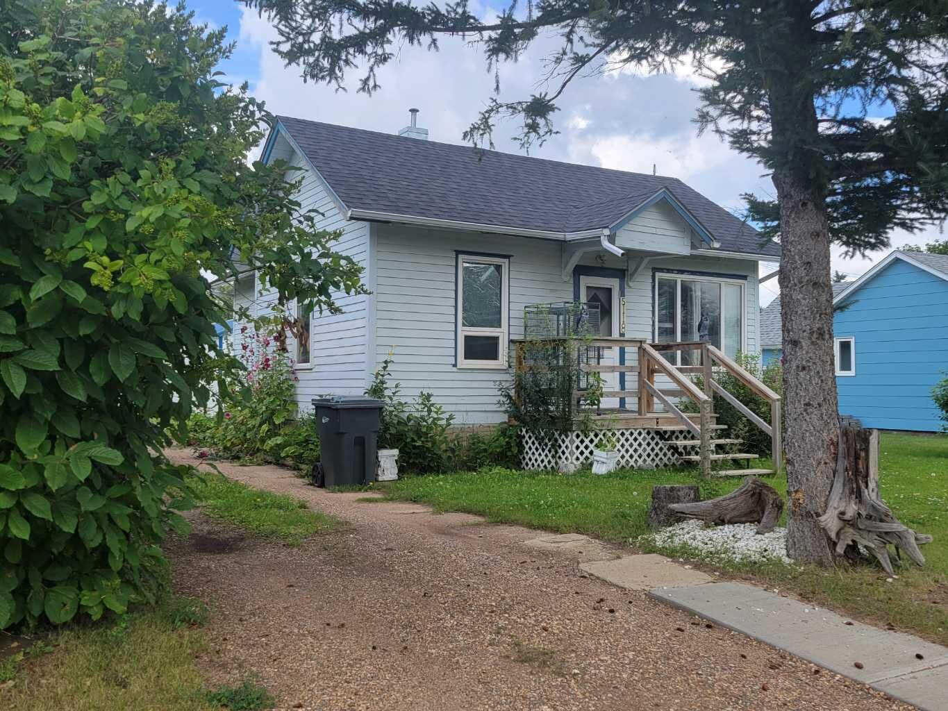 Property Photo: 5118 51 Street AB T0C 0X0