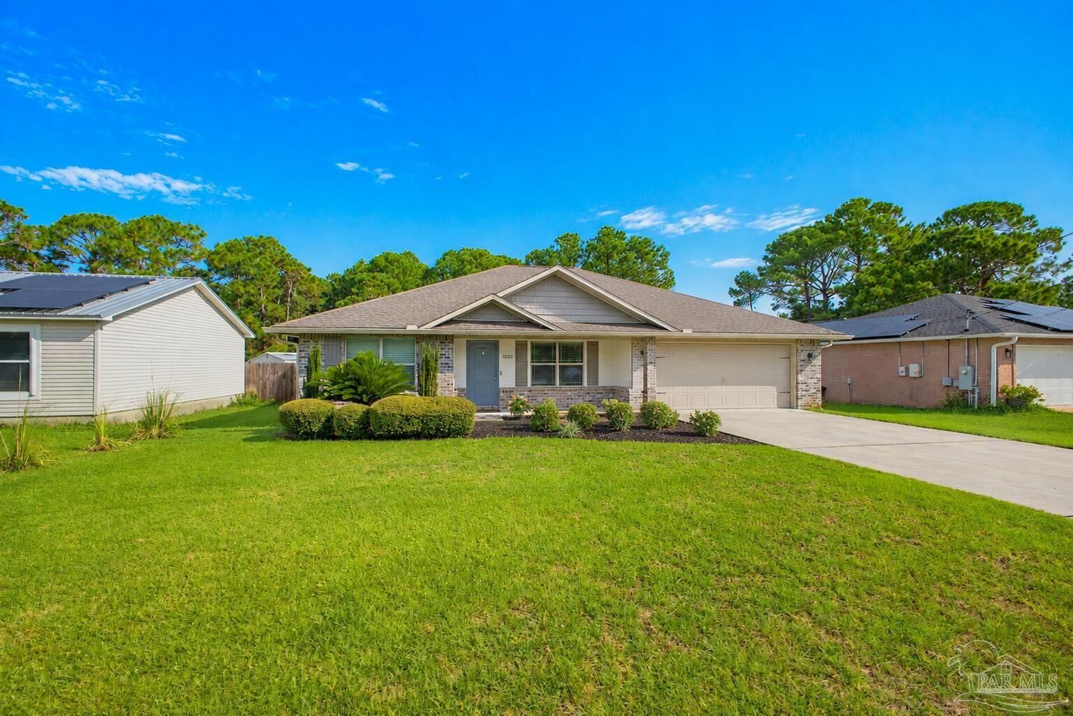 Property Photo: 3220 Cornell Ave FL 32563