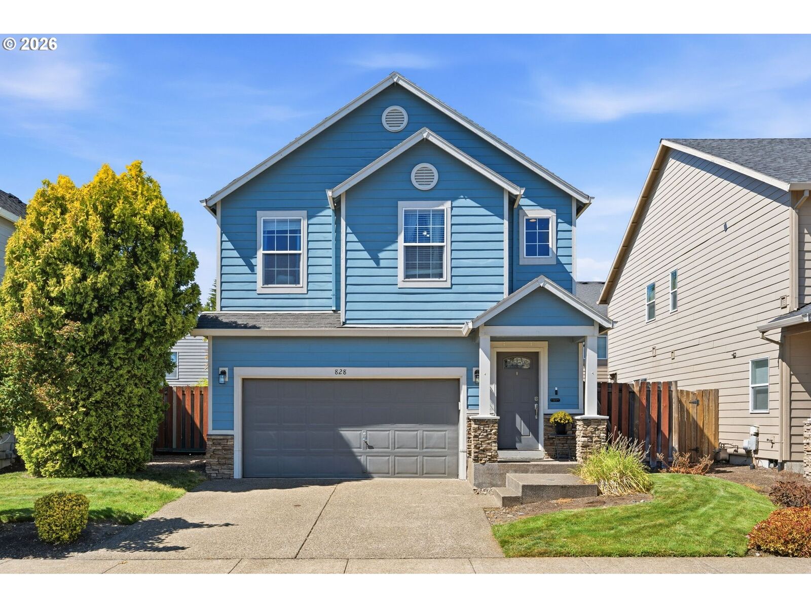 Property Photo: 828 NW 1st Ave OR 97013