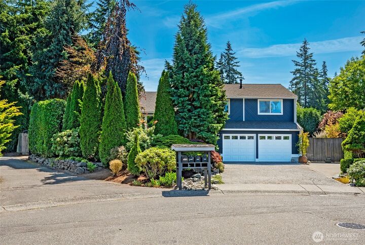 Property Photo:  23926  106th Place W  WA 98020 