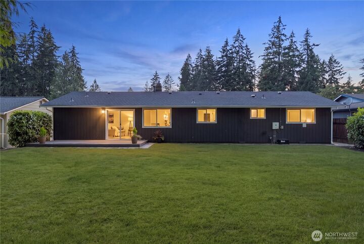 Property Photo: 12604 177th Place SE WA 98059