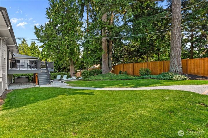 Property Photo: 1001 NE 155th Street WA 98155