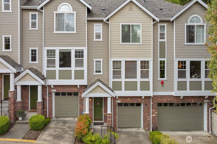 Property Photo:  15523  133rd Place NE  WA 98072 