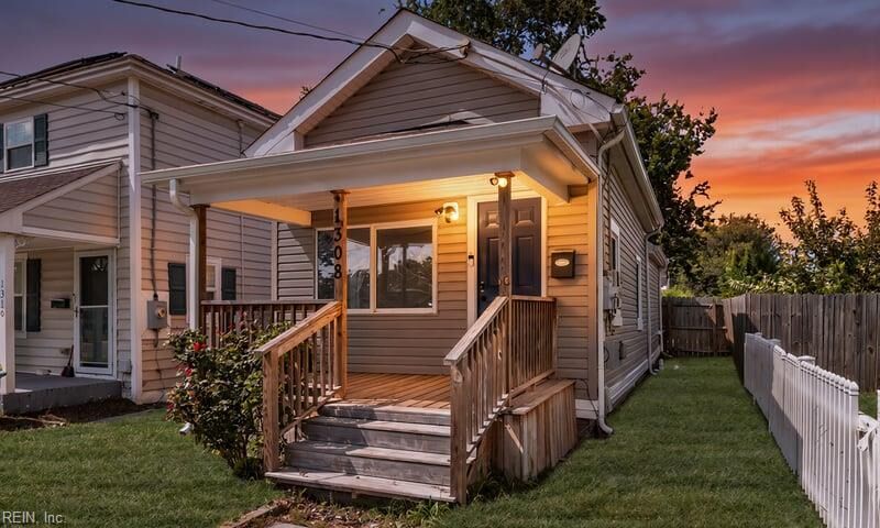 Property Photo:  1308 Marshall Ave  VA 23704 