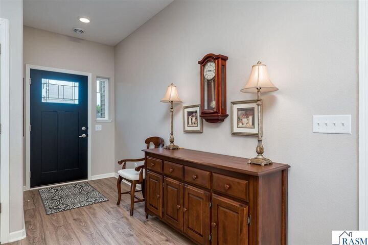 Property Photo: 3118 Prairie Rose Drive MN 56001