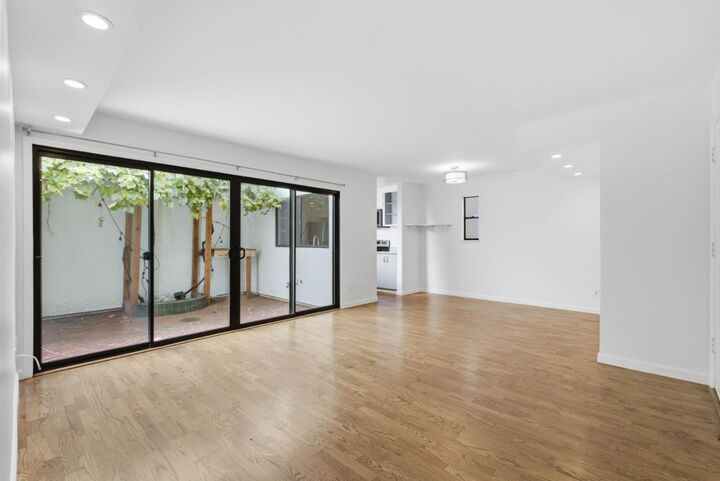 Property Photo: 1919 Alameda De Las Pulgas 14 CA 94403