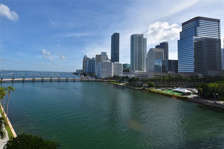 Property Photo:  801 Brickell Key Blvd 701  FL 33131 