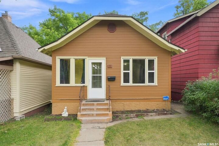 111 9th Street E — photo 1