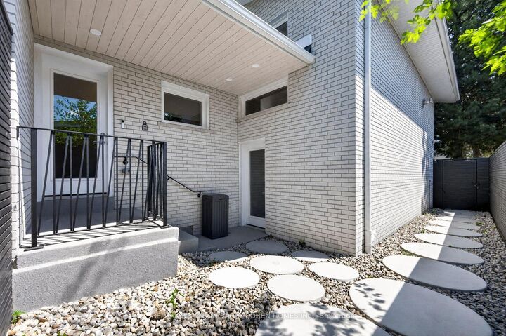 Property Photo: 6 Denmark Crescent ON M2R 1J4