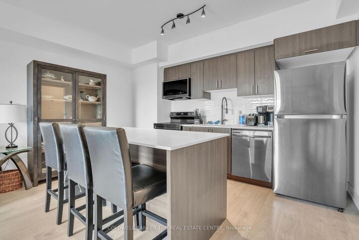 Property Photo:  5 Chef Lane 512  ON L9J 0J8 