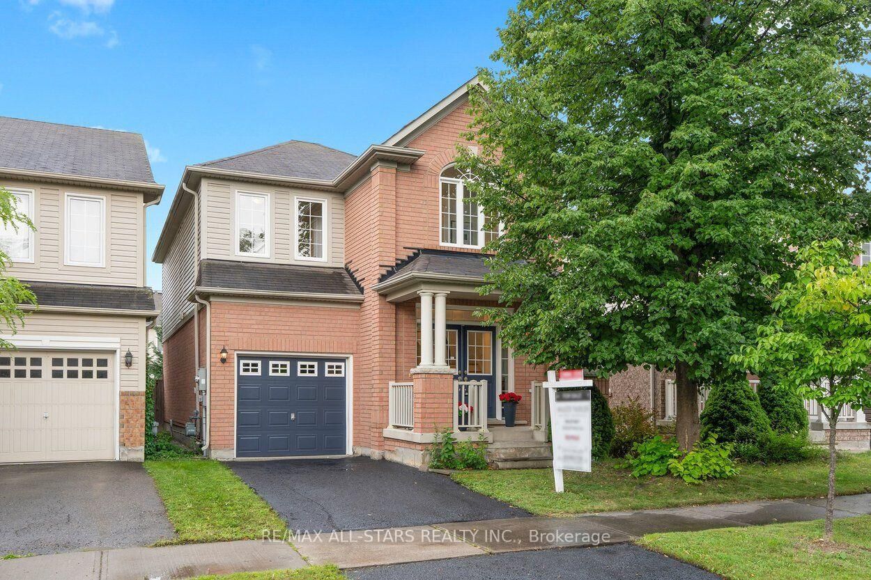 Property Photo:  53 Fred Silvester Road  ON L4A 0J6 
