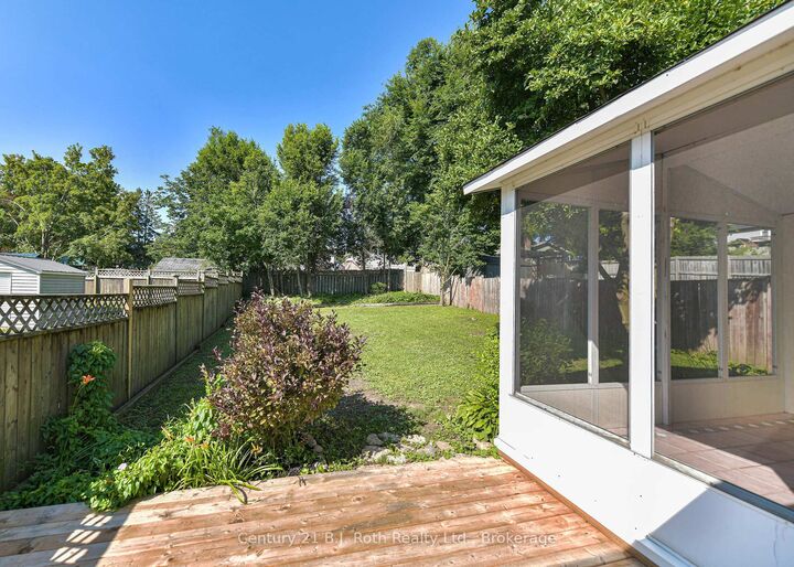 Property Photo: 12 Clinton Street ON L3V 6A1