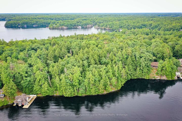 Property Photo:  0 Muskoka Lake N/A  ON P0C 1A0 