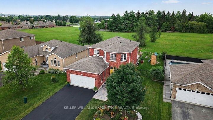 Property Photo: 30 Nash Avenue ON L0L 1P0