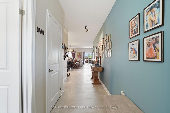 Property Photo: 45 Dorchester Boulevard S 12 ON L2M 0C4
