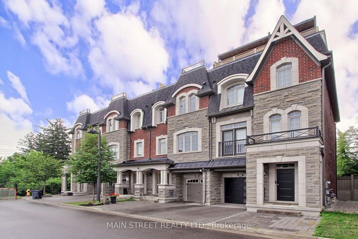 Property Photo: 26 Queen Mary Court ON L4L 0H9