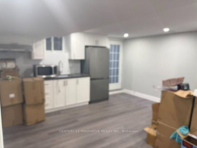 Property Photo:  111 Steppingstone Trail  ON M1X 2B1 