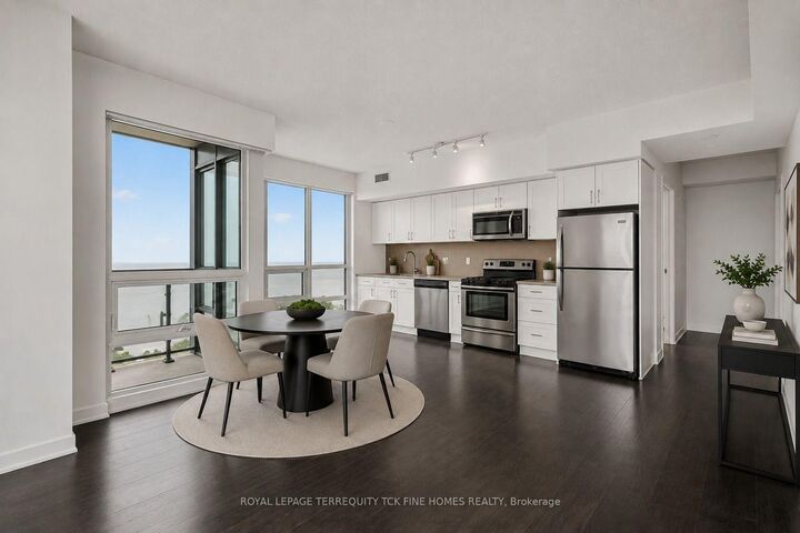 Property Photo:  2200 Lake Shore Boulevard W 4209  ON M8V 1A4 