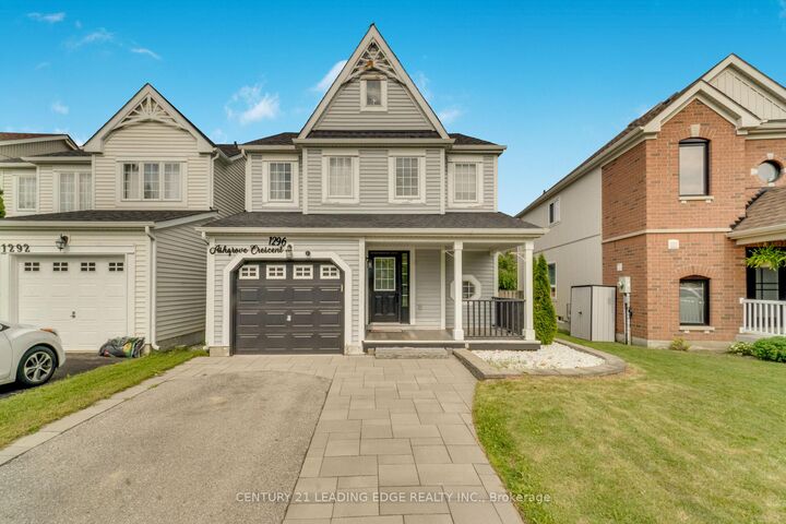 Property Photo: 1296 Ashgrove Crescent ON L1K 3A6