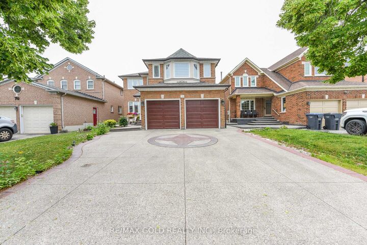 Property Photo: 72 Rainforest Drive ON L6R 1B1