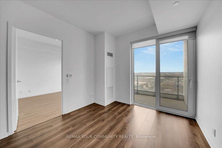 Property Photo: 1000 Portage Parkway 2002 ON L4K 0L1