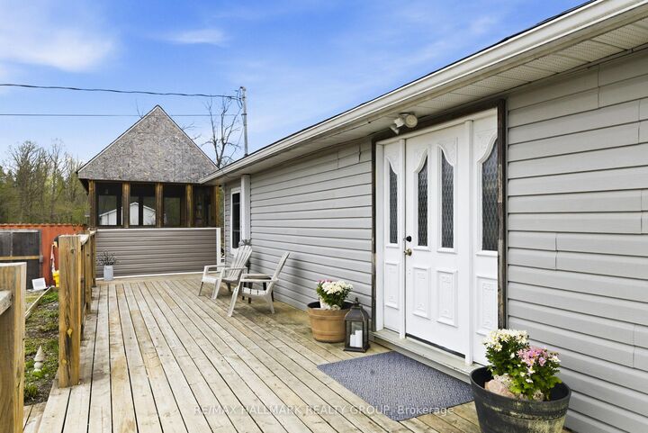 Property Photo: 1509 Drummond Con 6B Concession ON K7H 3C9