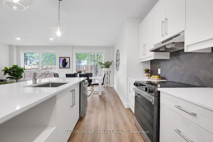 Property Photo: 42 Lucas Road ON N5R 0M1