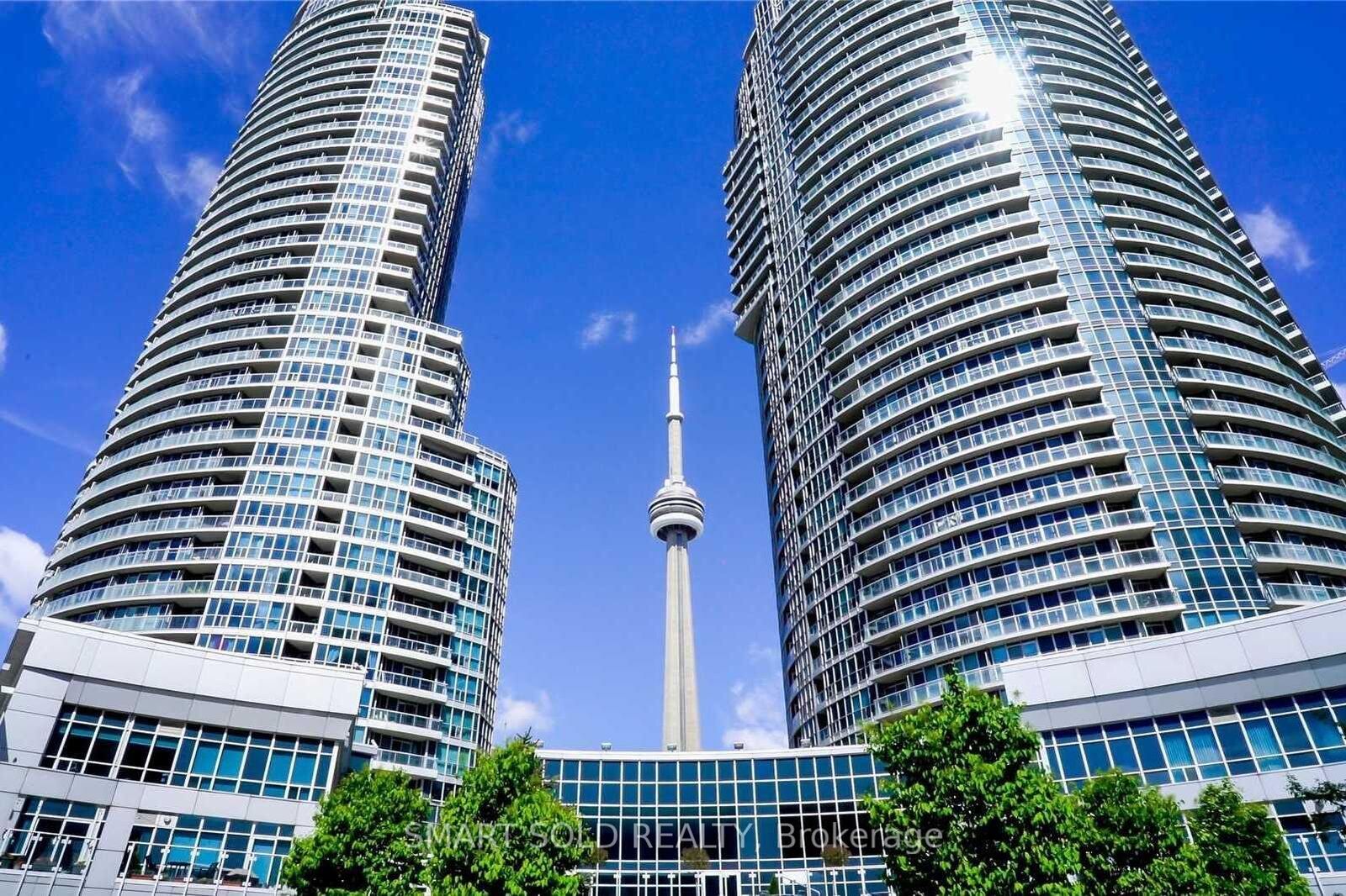 Property Photo: 208 Queens Quay N/A W 1002 ON M5J 2Y5