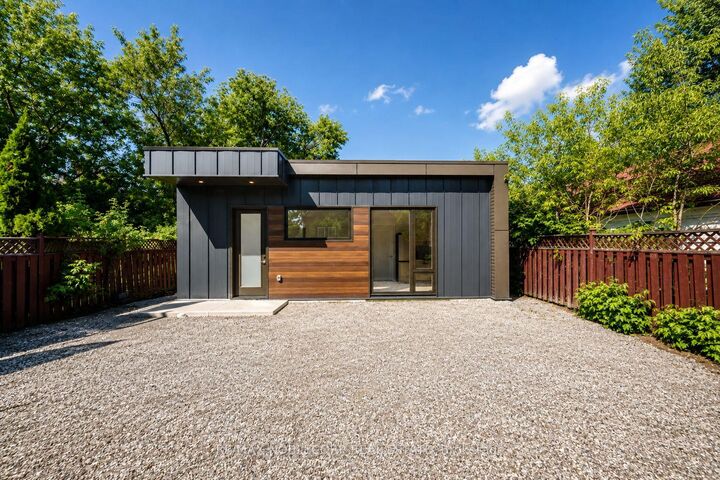 Property Photo: 6 Evandale Road Garden Suite ON M1L 3S1