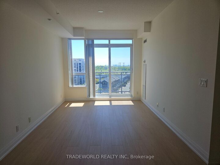 Property Photo:  370 Highway 7 N/A E 1009  ON L4B 0C4 