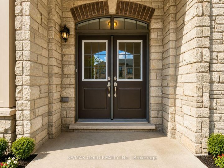 Property Photo: 37 Peak Drive ON L6X 5S5