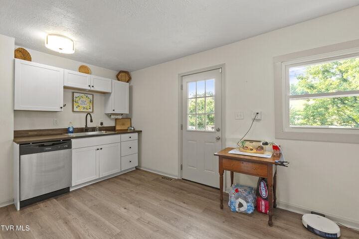 Property Photo: 1061 Wilburn Road TN 37891