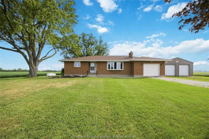 26193 St Clair Street — photo 1