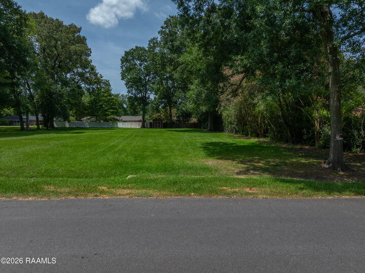 Property Photo: 210 Virginia Avenue LA 70507