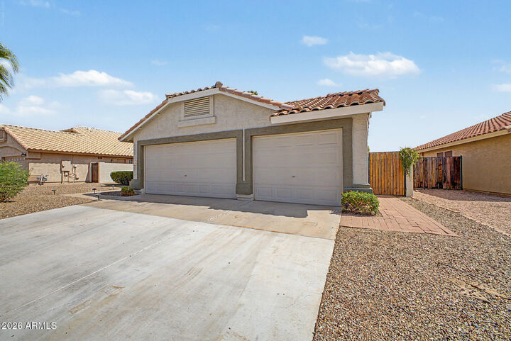 Property Photo: 1623 W Browning Way W AZ 85286
