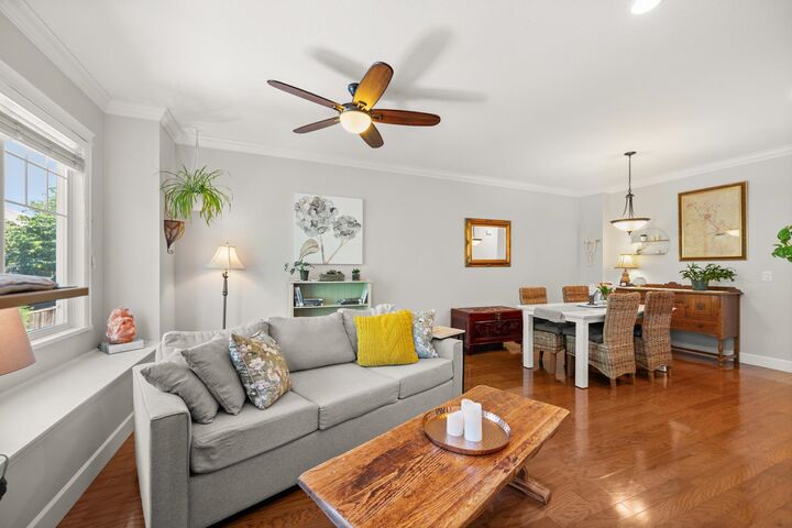 Property Photo: 32792 Lightbody Court 6 BC V4S 0B4