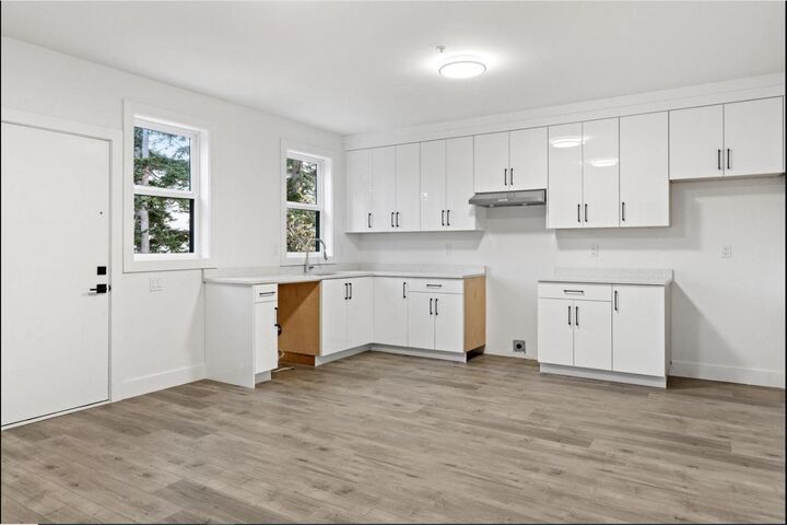 Property Photo:  5578 Crimson Ridge Lower  BC V2R 6H7 
