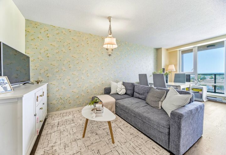 Property Photo: 7888 Ackroyd Road 1209 BC V6X 0M9
