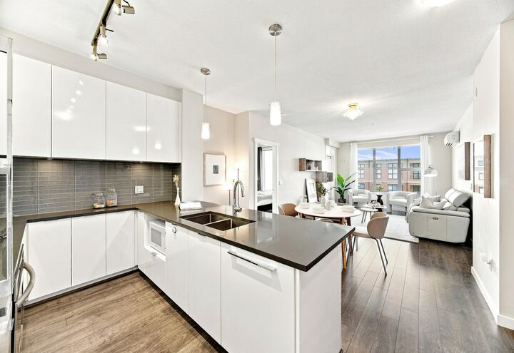 Property Photo: 9399 Alexandra Road 410 BC V6X 0L7