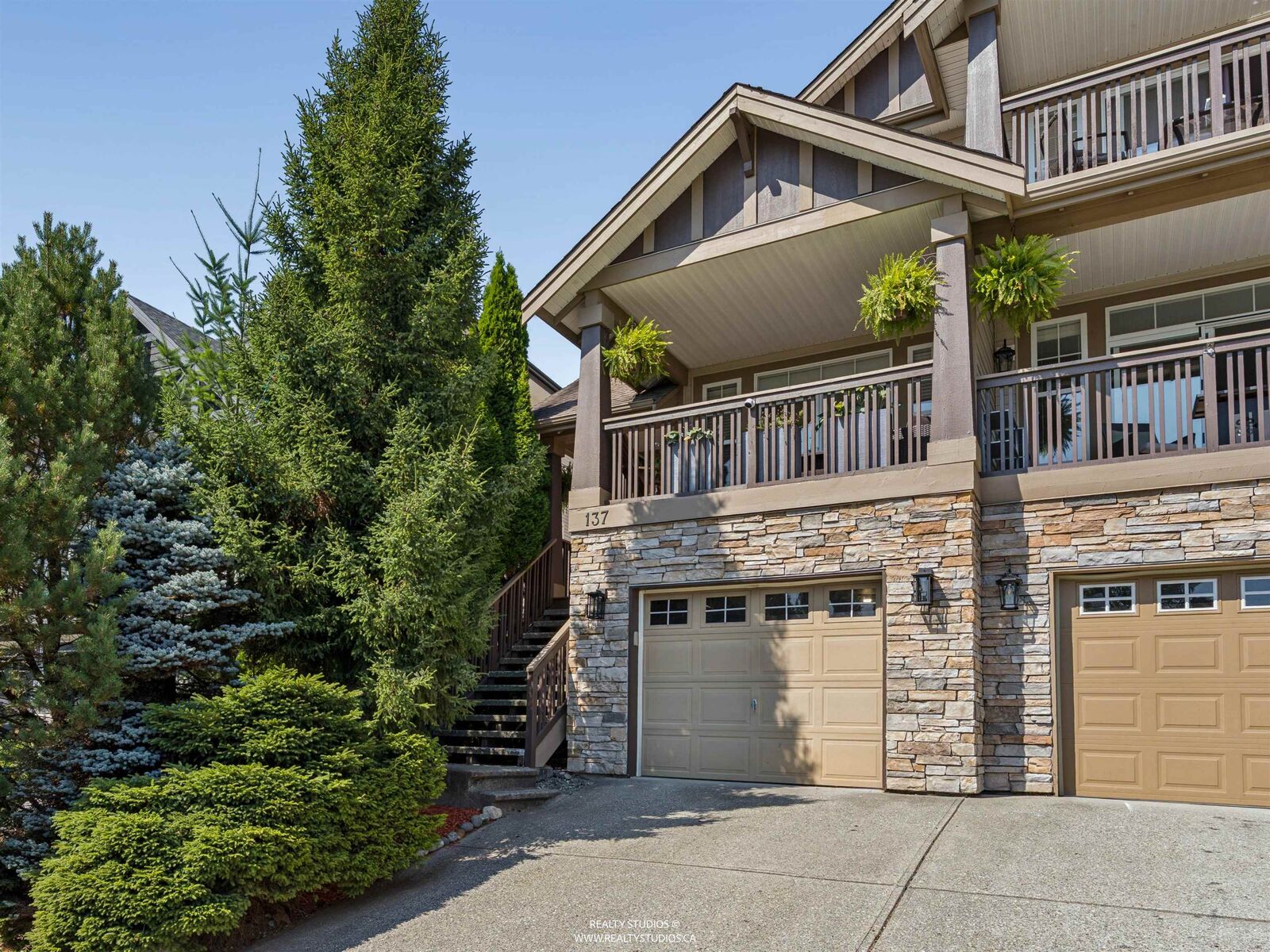 Property Photo: 137 Forest Park Way BC V3H 5J4