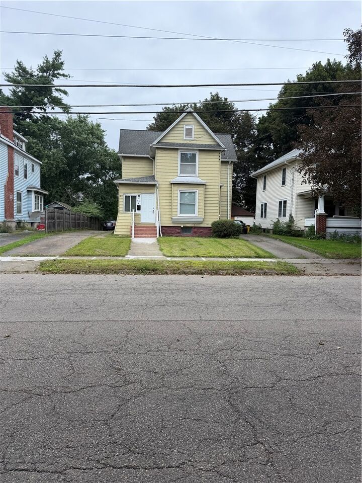 Property Photo: 413 E Washington Avenue NY 14901
