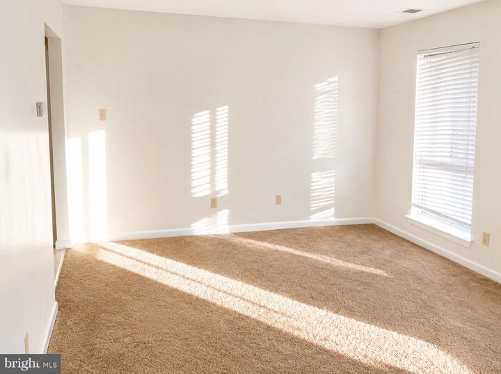 Property Photo:  1631 Gainesville Street SE 301  DC 20020 