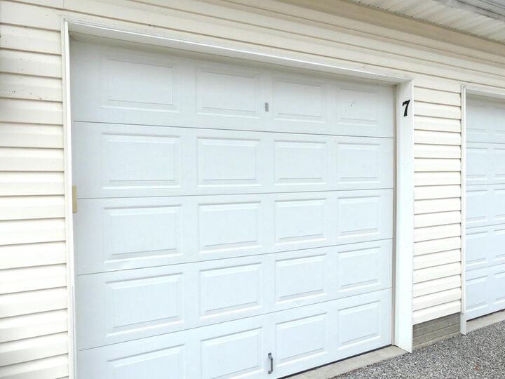 Property Photo:  1817 Selvin Drive 401 &Amp #7 Garage  MD 21015 