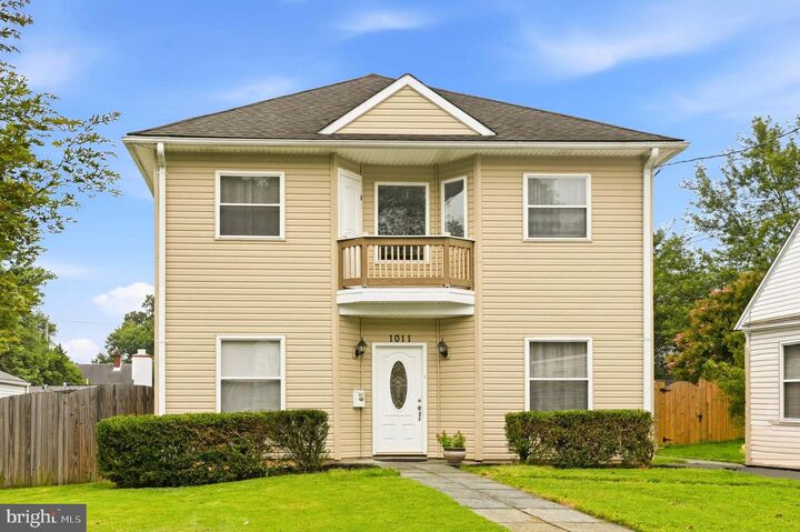 Property Photo: 1011 Crawford Drive MD 20851