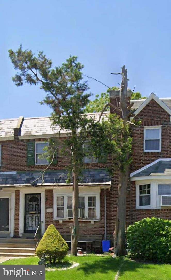 Property Photo:  6628 Hollis Street  PA 19138 