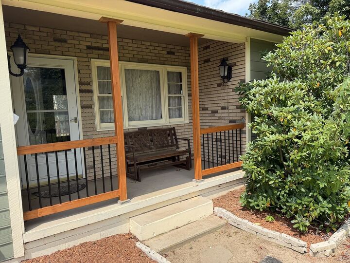 Property Photo: 2445 Estaline Valley Rd VA 24430