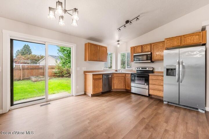 Property Photo: 240 W Navaho Ave ID 83854