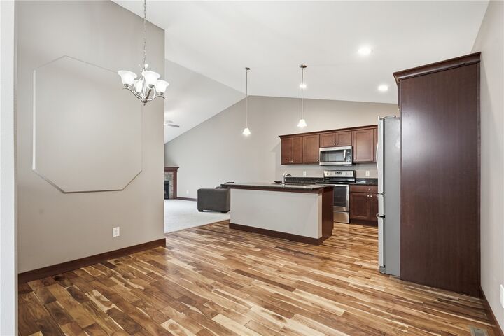 Property Photo:  5508 Dostal Drive SW  IA 52404 