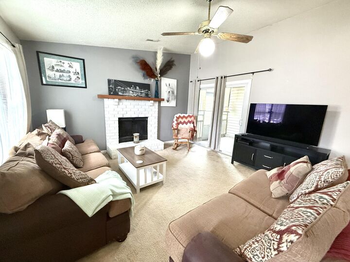 Property Photo: 406 Erskine Street # A SC 29456