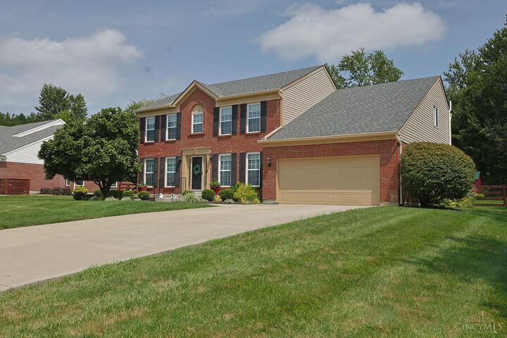 Property Photo: 1206 Wintercrest Circle OH 45150